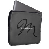 Elegantes Skript Monogramm Initial Modern Grau Laptopschutzhülle (Vorne Rechts)