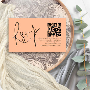 Elegantes Skript Peach QR Code Hochzeit RSVP Begleitkarte