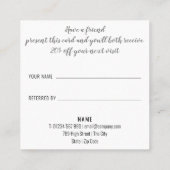 Elegantes Skript Schwarz und Weiß Business Empfehlungskarte (Rückseite)