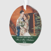 Elegantes Skript Unser erster Weihnachtsjäger Grün Ornament (Vorderseite)