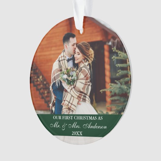 Elegantes Skript Unser erster Weihnachtsjäger Grün Ornament (Vorderseite)