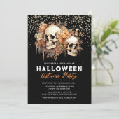 Elegantes Skull Floral Halloween-Party Einladung (Stehend Vorderseite)