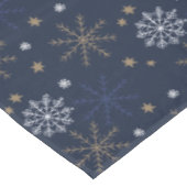 Elegantes Snowflake Muster Dunkelblau Tischdecke (Schrägansicht)