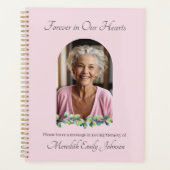 Elegantes Soft Pink Floral Beerdigung Foto Gästebu Planer (Vorderseite)