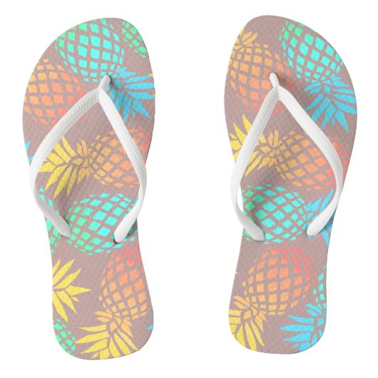elegantes sommerliches tropisches, farbenfrohes An Badesandalen (Fußbett)