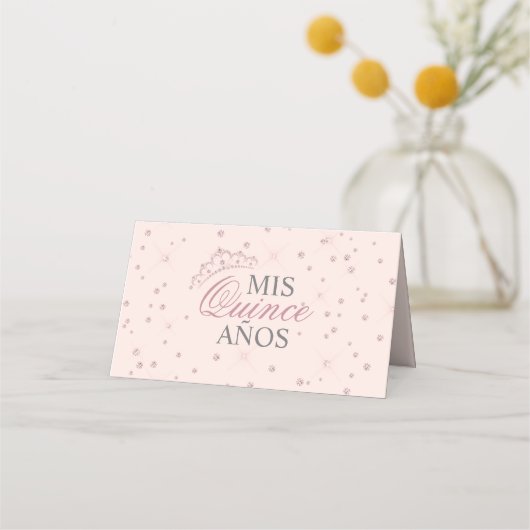 Elegantes Spanisch Quinceañera Mis Quince Pink Ros Platzkarte (Rückseite)