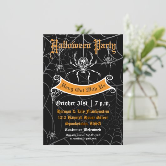 Elegantes Spider Halloween-Party Einladung (Stehend Vorderseite)
