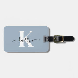 Elegantes staubblaues Skript-Monogramm Gepäckanhänger