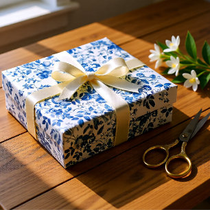 Elegantes staubblaues Toile-Blumen-Hochzeit Geschenkpapier