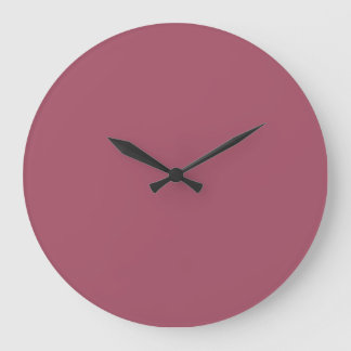 Elegantes staubrosa Wurfkissen Große Wanduhr