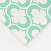 Elegantes tadelloses blaues weißes Gitter-Muster Fleecedecke (Ecke)