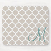 Elegantes tan Gittermuster. Aquamarines Monogramm Mousepad (Vorne)