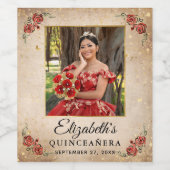 Elegantes Template Red and Gold Quinceanera Foto Weinetikett (Einzelnes Label)