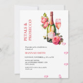 Elegantes und schicke Petals und Prosecco-Brautpar Einladung (Vorderseite)