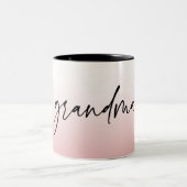 Elegantes und subtile rosa Grandma-Script-Geschenk Zweifarbige Tasse (Mittel)