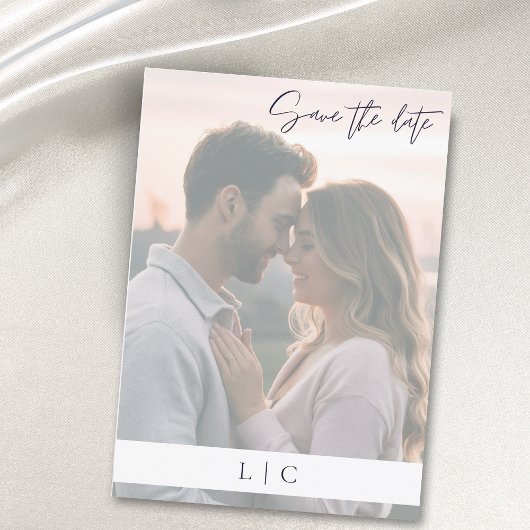 Elegantes verblassenes Foto Caligraphy Dark Navy Save The Date