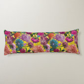 Elegantes Vintag-gelbes florales Monogramm Seitenschläferkissen (Rückseite)