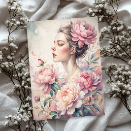 Elegantes, Vintages blondes Mädchen mit rosafarben Seidenpapier