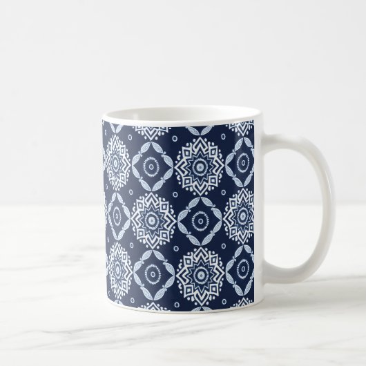 Elegantes, Vintages Dekorationsmuster Kaffeetasse (Rechts)