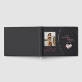 Elegantes Vintages Foto Schwarzes Magenta Gästebuch (Voll)