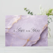 Elegantes violettes Marmor-QR-Code-Geschenkgutsche (Stehend Vorderseite)