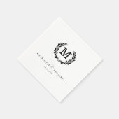 Elegantes Wappen Monogram White Wedding Serviette (Ecke)