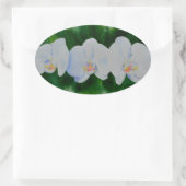 Elegantes, weißes Aquarell-Orchideenbild Ovaler Aufkleber (Tasche)
