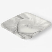 Elegantes weißes Cream Heart Paper Plate Pappteller (Gewinkelt)