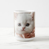 Elegantes Weißes Kätzchen Boutique Kaffeetasse (Mittel)