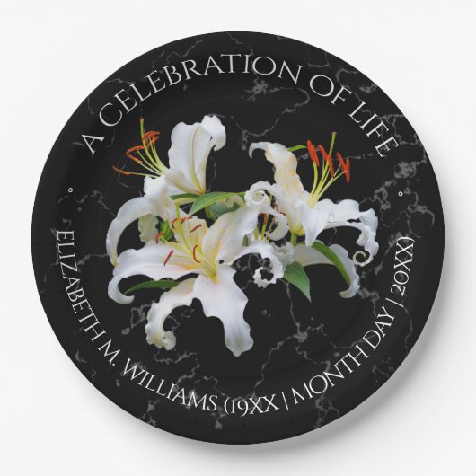 Elegantes Weißes Orientales Lilies Feiern des Lebe Pappteller (Vorderseite)