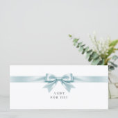 Elegantes weißes Schleifen-QR-Code-Geschenkgutsche (Stehend Vorderseite)