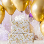 Elegantes White and Gold Damask Geschenk Geschenkpapier<br><div class="desc">Mit unserem eleganten White Damask und dem Geschenkpapier Gold Accents Wrapping Paper können Sie Ihre Geschenkerfahrung noch verstärken. Dieses exquisite Verpackungspapier ist dazu gedacht, Ihren Geschenken eine Touch von Eleganz und Eleganz zu verleihen. Das weiße Damast-Muster in Verbindung mit den subtilen goldenen Akzenten schafft ein vielseitiges Design, das sich für...</div>