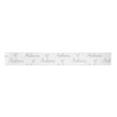 Elegantes White Black Family Name Herzmuster Satinband (Vorderseite)