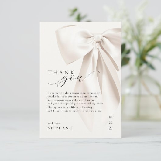 Elegantes White Bow Brautparty Dankeskarte (Stehend Vorderseite)