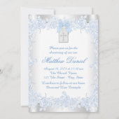 Elegantes White Cross Baby Blue Foto Christening Einladung (Rückseite)