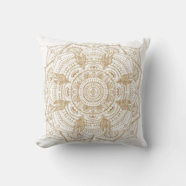 Elegantes White & Gold Mandala Handgezeichnetes De Kissen (Vorderseite)