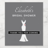 Elegantes White Gown on Gray - Stilvolles Brautpar Weinetikett (Einzelnes Label)