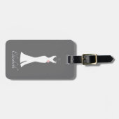 Elegantes White Gown on Gray - Stilvolles, einfach Gepäckanhänger (Vorderseite horizontal)