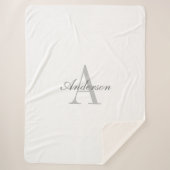 Elegantes White & Gray Monogramm Sherpadecke (Vorderseite)
