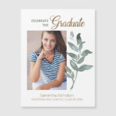 Elegantes White Green Blätter Abschluss Foto Magnetkarte (Vorderseite)