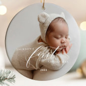 Elegantes White Script Baby's First Christmas Foto Keramik Ornament
