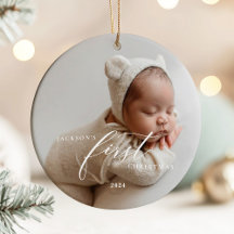 Elegantes White Script Baby's First Christmas Foto
