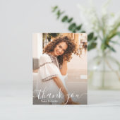 Elegantes White Script Dankeschön Foto Abschluss Postkarte (Stehend Vorderseite)