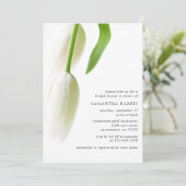 Elegantes White Tulips Brautparty Einladung (Stehend Vorderseite)