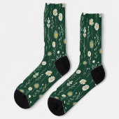 Elegantes Wildblumenmuster auf dunklem Grün Socken (Linkes Detail)