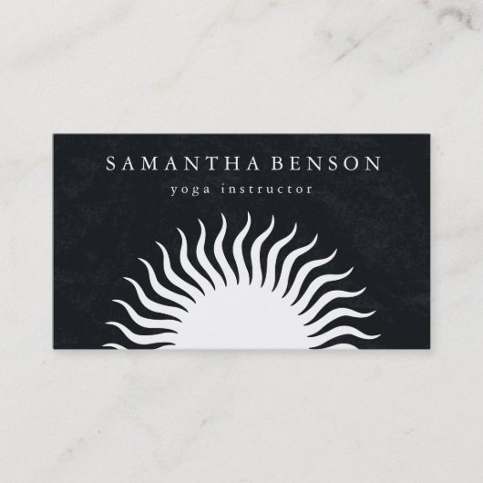Elegantes Yoga mit Black & White Sun Logo Visitenkarte (Vorderseite)