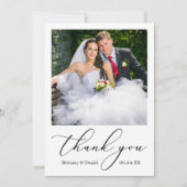 Elegantes zartes Calligrafy Script-Foto Hochzeit Dankeskarte (Vorderseite)