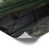 Elegantes Zebra auf grünem Veloursofa Poster (Ecke)