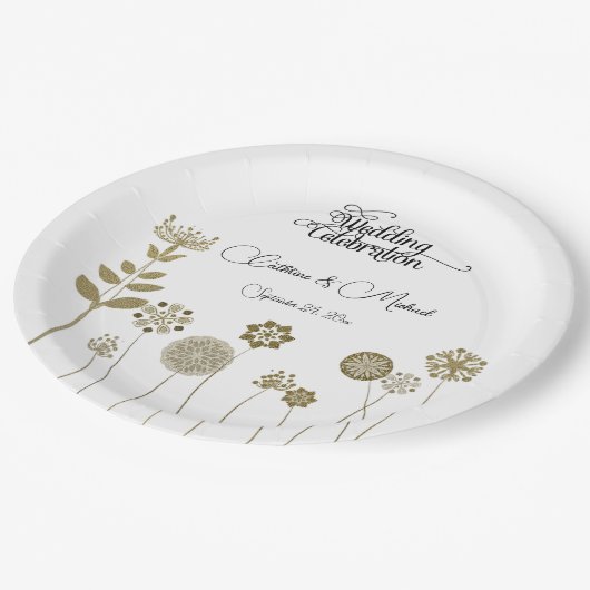 Elegantes Zeitloses Soft Gold Blumenpapier Pappteller (Schrägansicht)