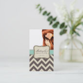 Elegantes Zickzack modernes Brown, Grün und Beige Visitenkarte (Stehend Vorderseite)